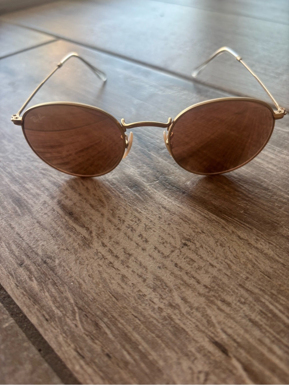 Ray-Ban Round Flash Pink Mirror Sunglasses in great condition. - Picture 5 of 8